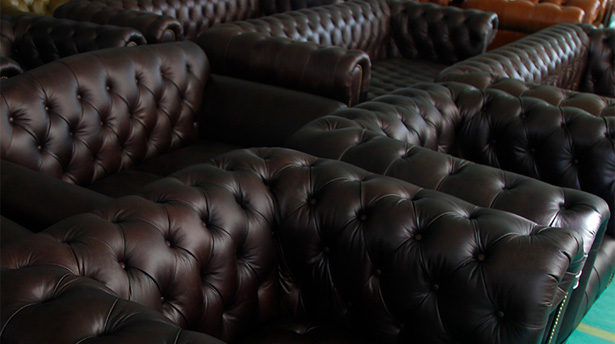  Artopia produce muebles de Chesterfield de alta calidad para su marca 